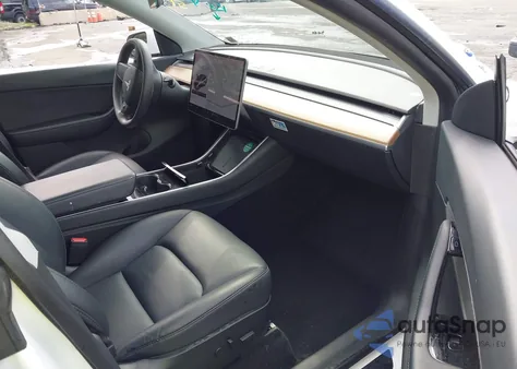 2020 Tesla Model Y Long Range Dual Motor All-Wheel Drive из США, поврежденный, VIN 5YJYGDEEXLF032261